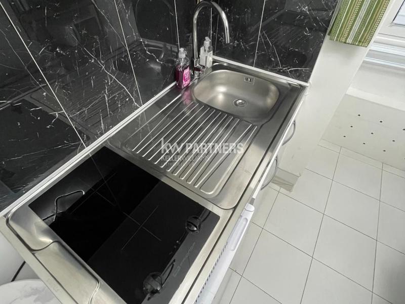 Studio - 9 m² - 1 pièce