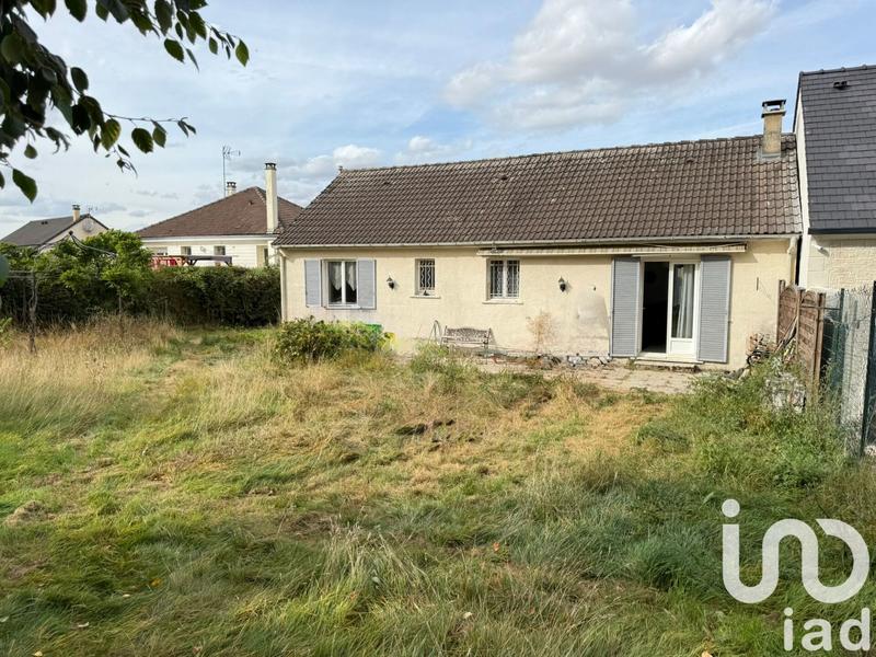 Maison - 90 m² - 5 pièces