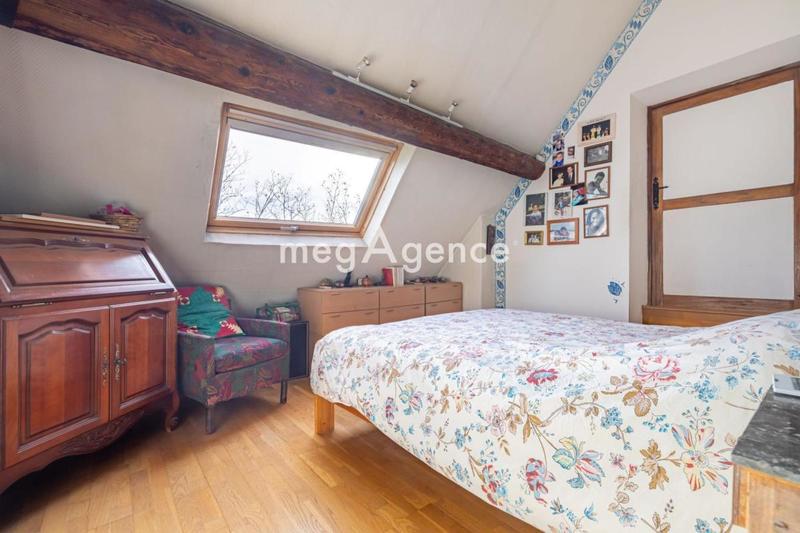 Appartement - 199 m² - 5 pièces