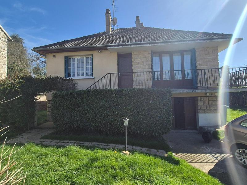 Maison - 99 m² - 6 pièces