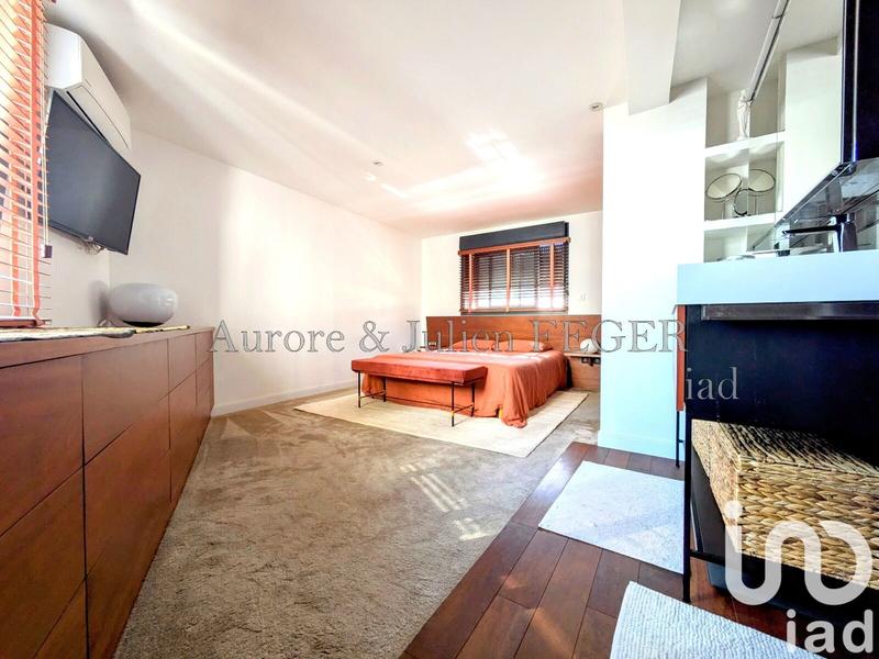 Maison - 168 m² - 6 pièces