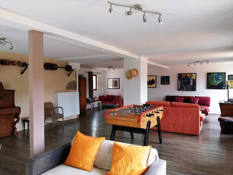 Maison - 320 m² - 10 pièces