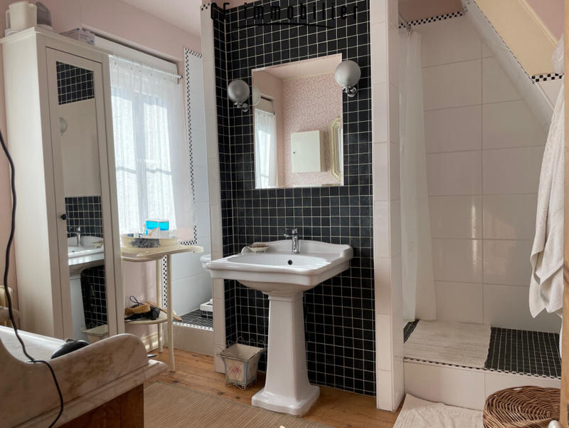 Maison - 137 m² - 5 pièces