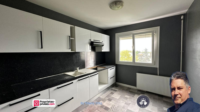 Appartement - 82 m² - 4 pièces