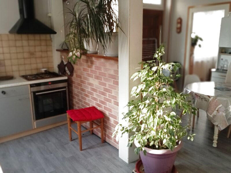 Maison - 80 m² - 4 pièces