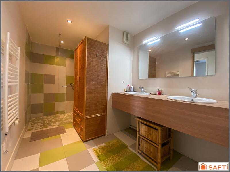 Appartement - 124 m² - 5 pièces