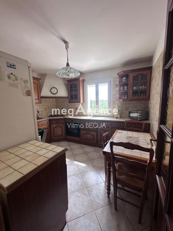 Maison - 163 m² - 7 pièces