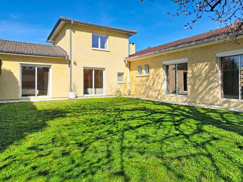 Maison - 149 m² - 5 pièces