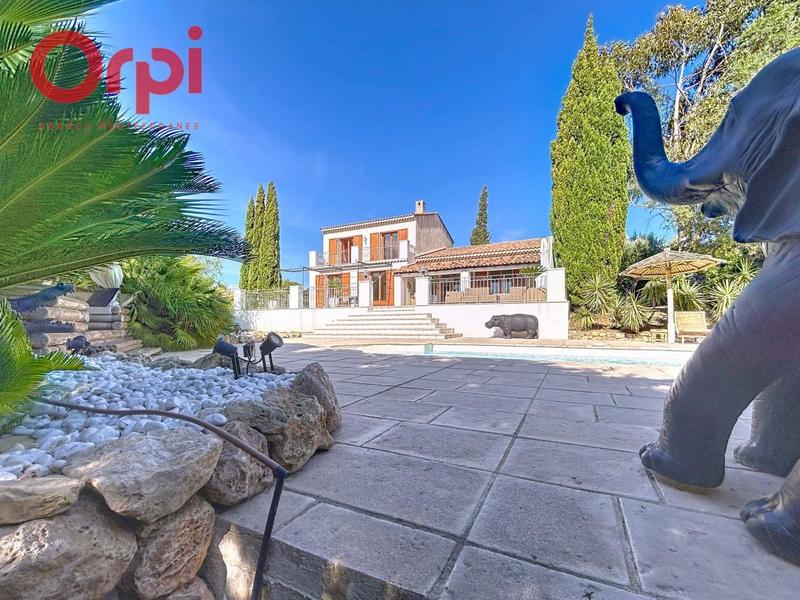 Villa - 186 m² - 5 pièces