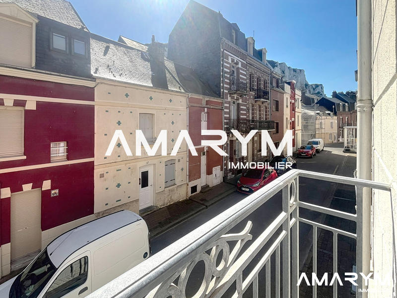 Maison - 75 m² - 5 pièces