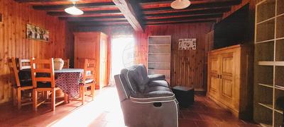 Maison - 168 m² - 10 pièces