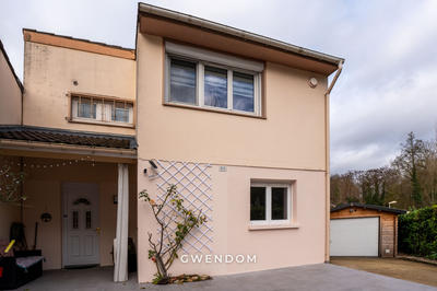 Maison - 103 m² - 5 pièces