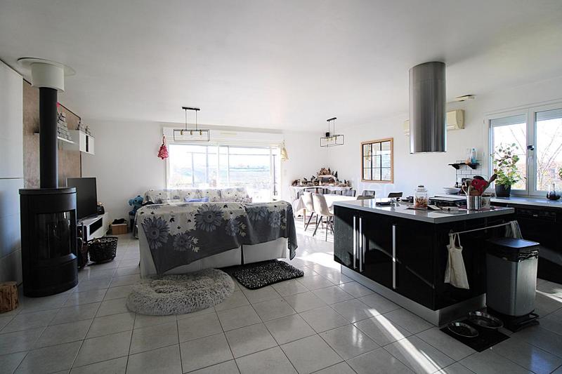 Maison - 105 m² - 5 pièces