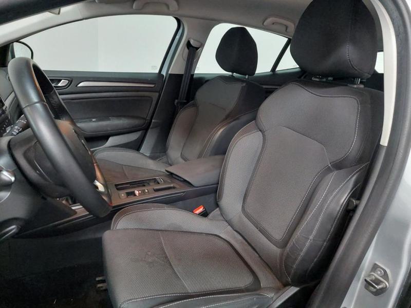 Renault Mégane IV Berline evolution Blue dCi 115