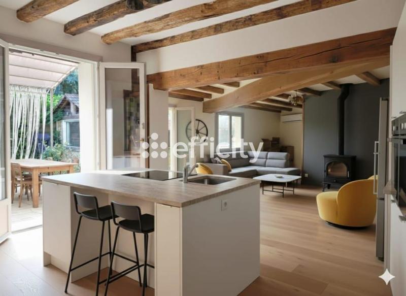 Maison en pierre - 174 m² - 6 pièces