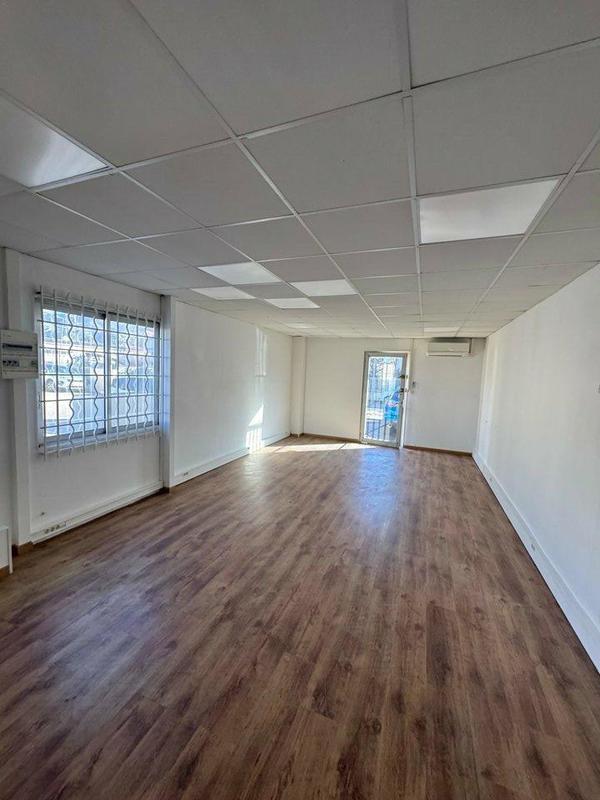 Local commercial - 53 m²