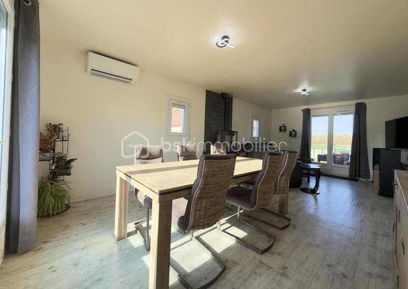 Maison - 145 m² - 6 pièces