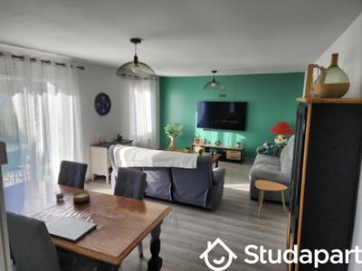 Maison - 84 m² - 3 pièces