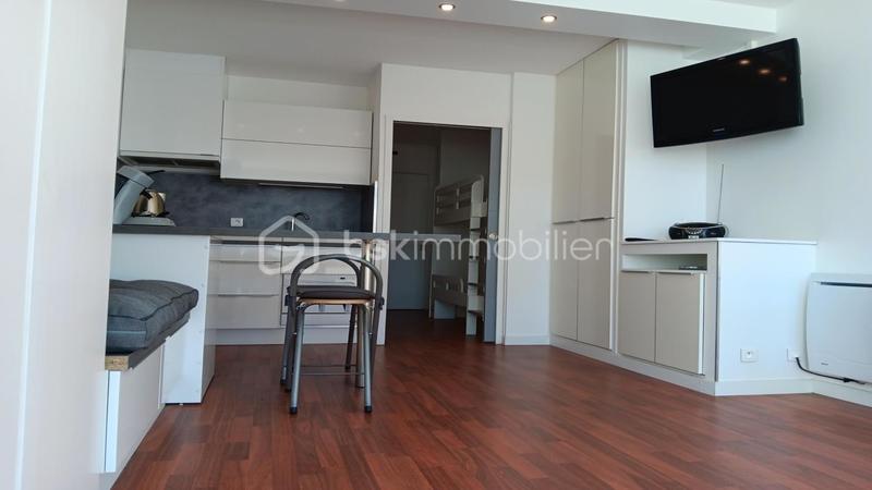 Studio - 27 m² - 1 pièce