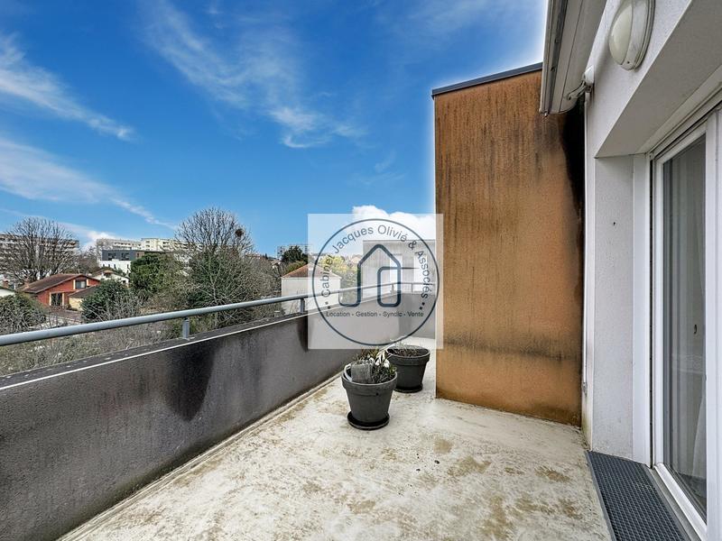 Appartement - 70 m² - 3 pièces