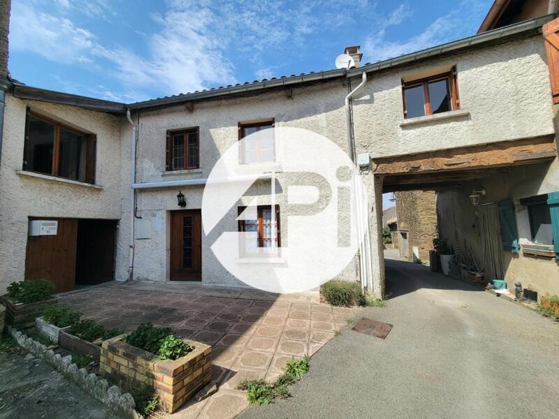 Maison - 97 m² - 5 pièces