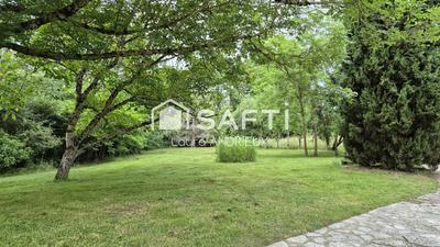 Maison - 122 m² - 4 pièces