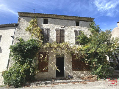 Maison - 98 m² - 5 pièces