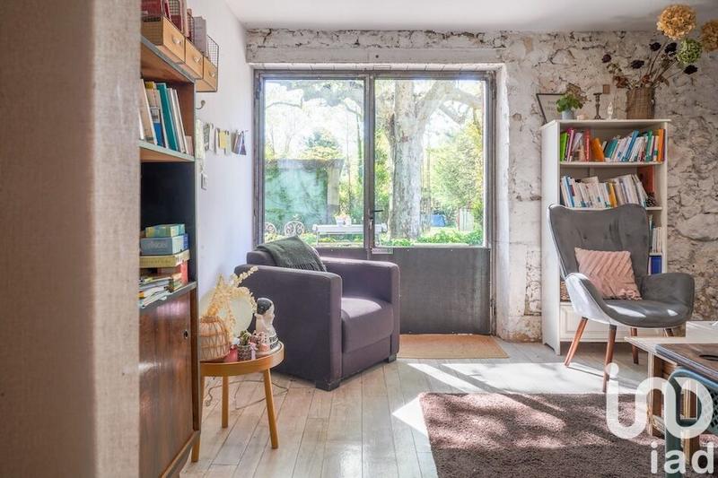 Maison - 242 m² - 7 pièces