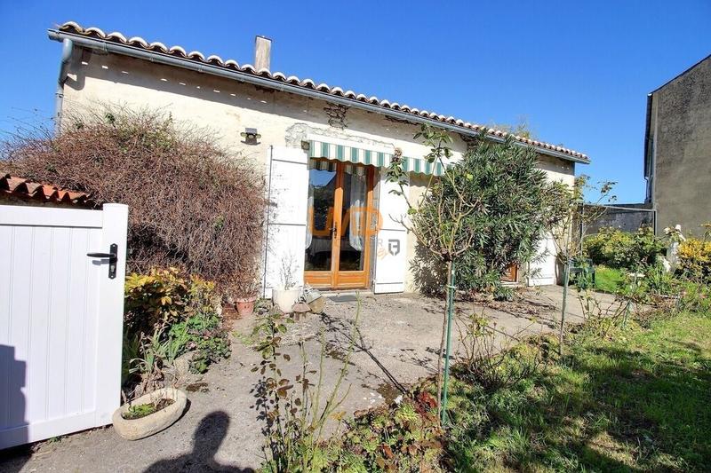 Maison - 96 m² - 4 pièces