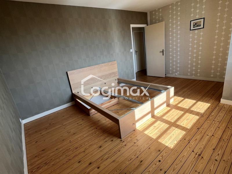 Maison - 149 m² - 7 pièces