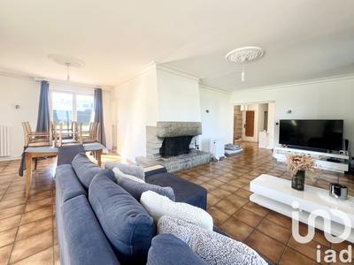 Maison - 197 m² - 10 pièces