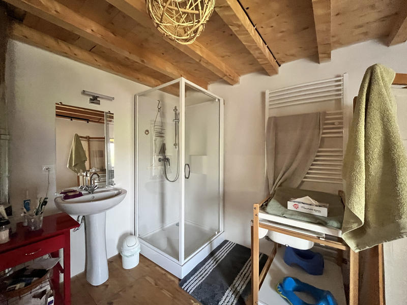 Maison - 157 m² - 9 pièces