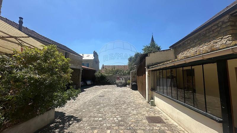 Maison - 148 m² - 7 pièces