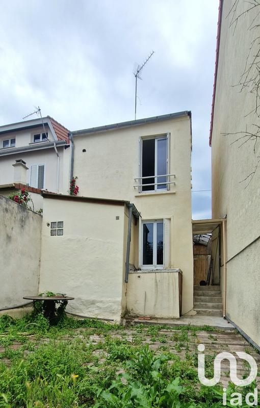 Maison - 64 m² - 5 pièces
