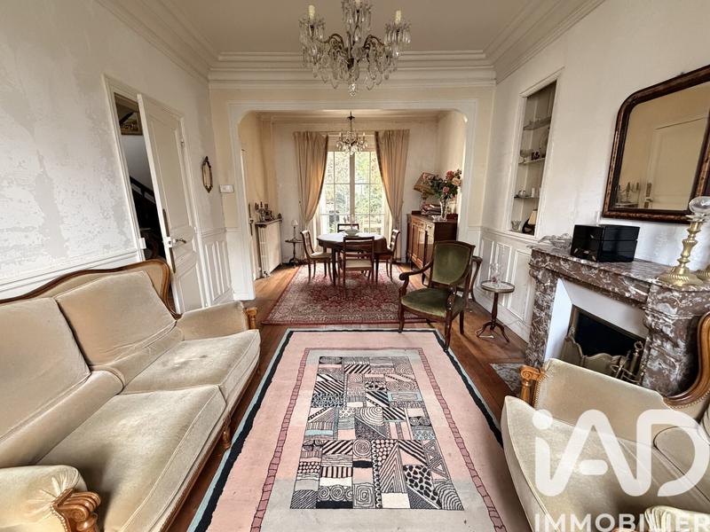 Maison - 112 m² - 8 pièces