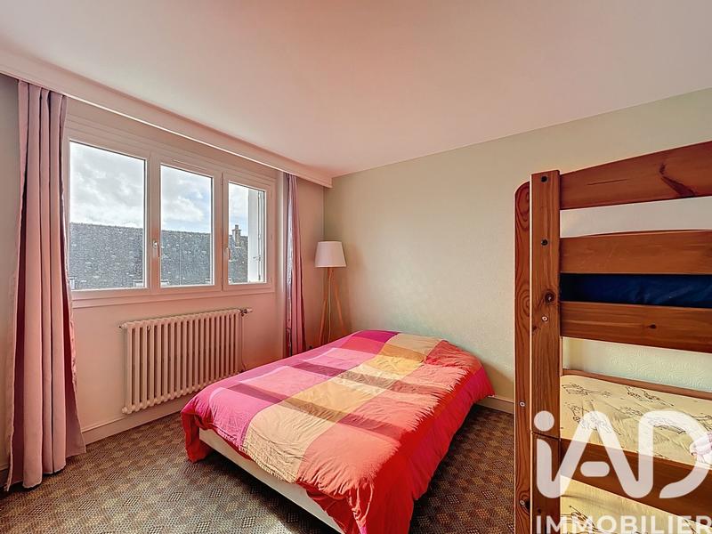 Maison - 375 m² - 11 pièces