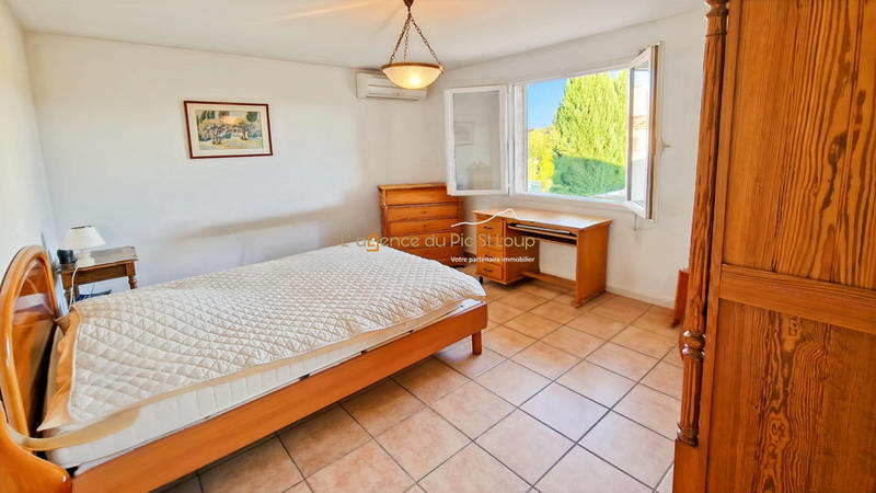 Villa - 180 m² - 7 pièces