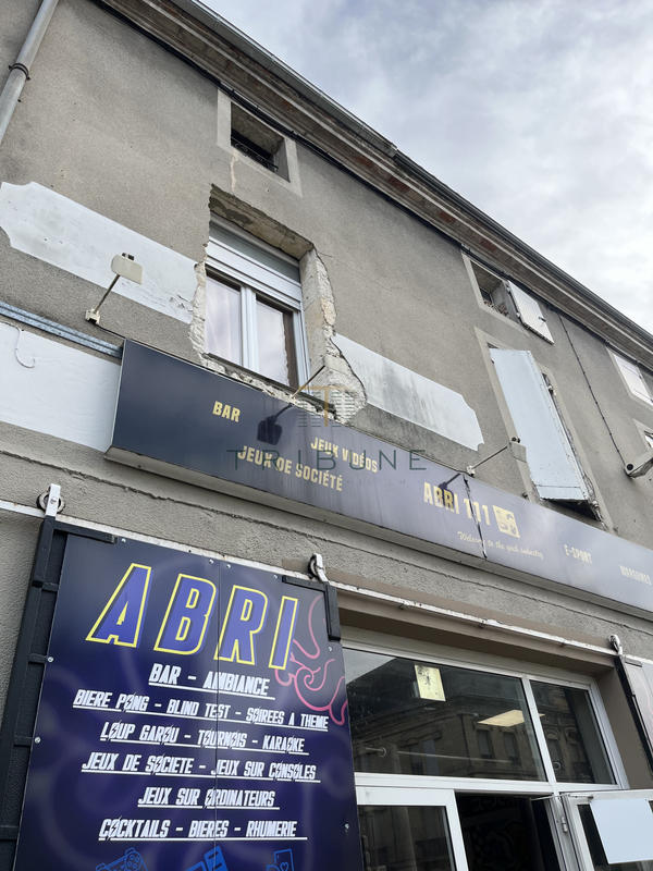 Local commercial - 208 m²