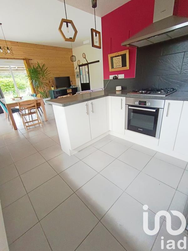 Maison - 92 m² - 4 pièces