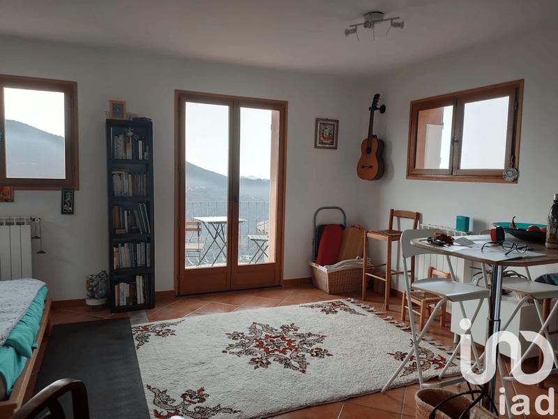 Maison - 260 m² - 7 pièces