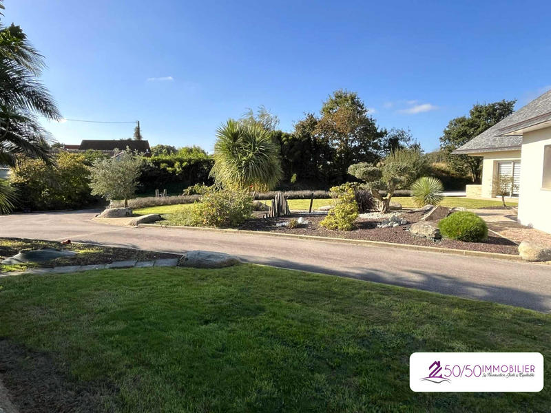 Maison contemporaine - 190 m² - 7 pièces