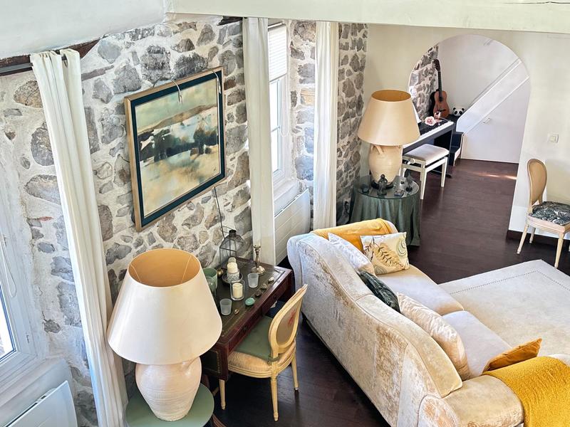 Appartement - 107 m² - 4 pièces