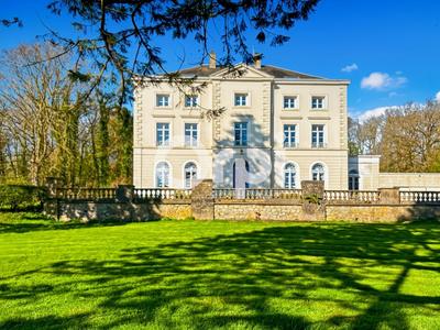 Maison de campagne - 625 m² - 21 pièces