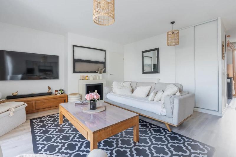 Appartement - 89 m² - 5 pièces