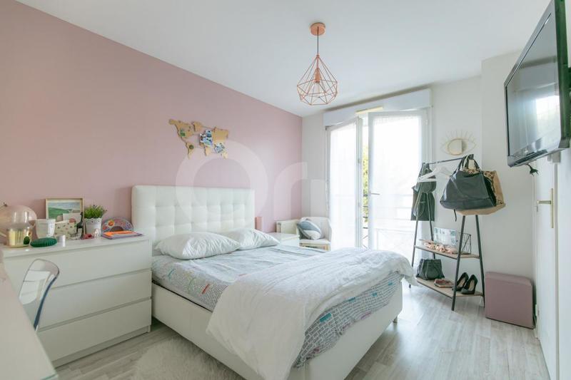 Maison - 102 m² - 5 pièces