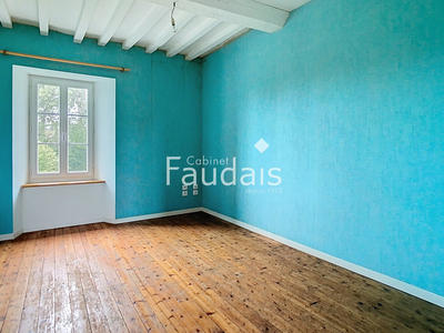 Maison - 184 m² - 7 pièces