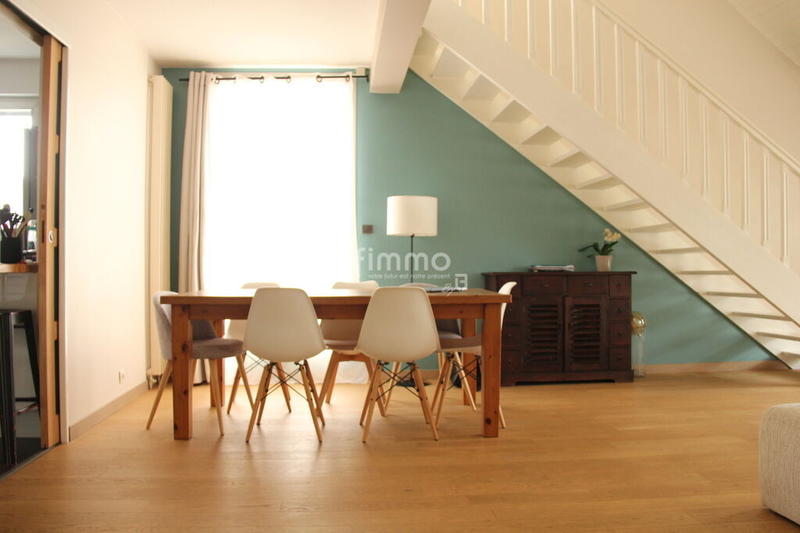 Duplex - 145 m² - 5 pièces