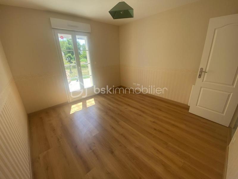 Château - 134 m² - 6 pièces