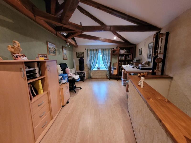 Maison - 165 m² - 4 pièces