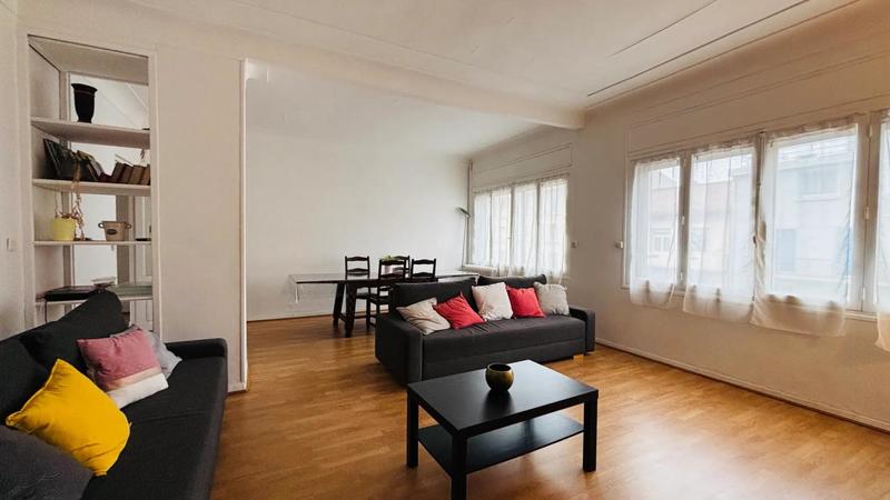 Appartement - 101 m² - 5 pièces